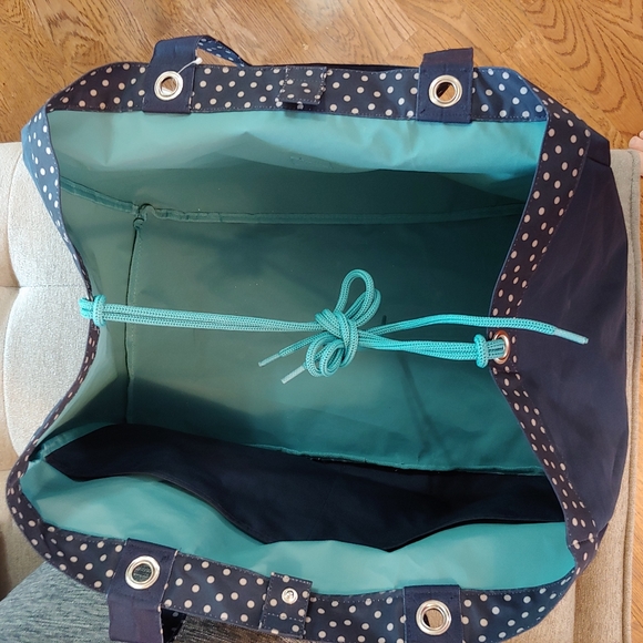 Thirty One Navy Dancing Dot Life is Lovely Soft Utility Tote bag NWT - Picture 7 of 14